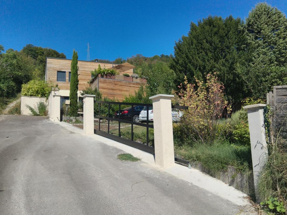 Maison D'Architecte Avec Vue Sur Sens Paron Exterior foto